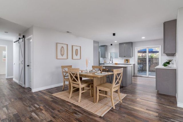 11489 Almazon St, Rancho Penasquitos, CA 92129