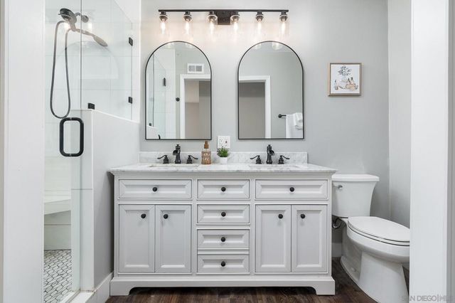 11489 Almazon St, Rancho Penasquitos, CA 92129