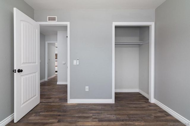 11489 Almazon St, Rancho Penasquitos, CA 92129