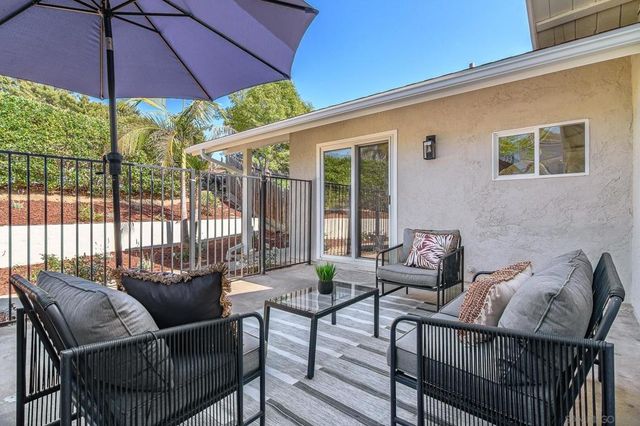 11489 Almazon St, Rancho Penasquitos, CA 92129
