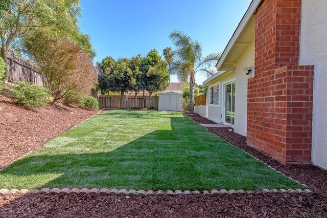 11489 Almazon St, Rancho Penasquitos, CA 92129