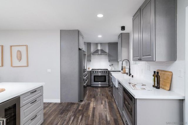 11489 Almazon St, Rancho Penasquitos, CA 92129
