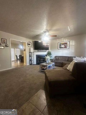 2704 Sanibel Lane SE, Smyrna, GA 30082