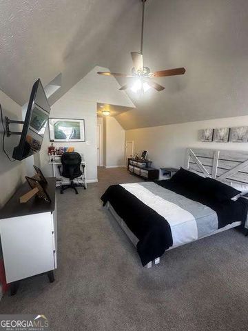 2704 Sanibel Lane SE, Smyrna, GA 30082