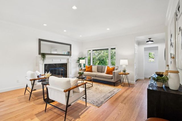 146 Palm Avenue, San Carlos, CA 94070