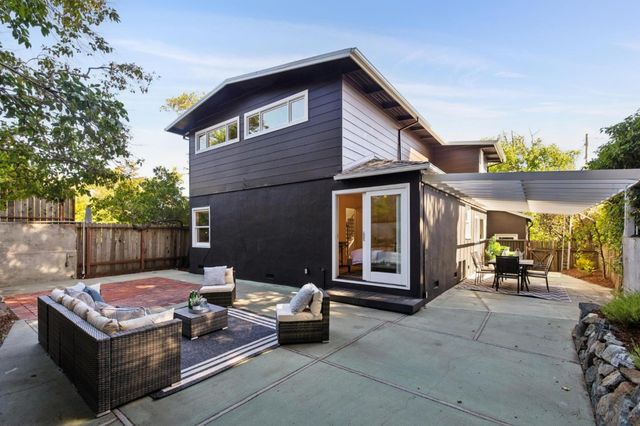 146 Palm Avenue, San Carlos, CA 94070