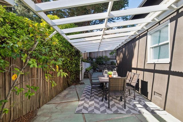 146 Palm Avenue, San Carlos, CA 94070