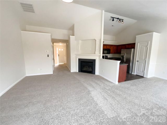 3727 Pimilico Trace Lane, Charlotte, NC 28216