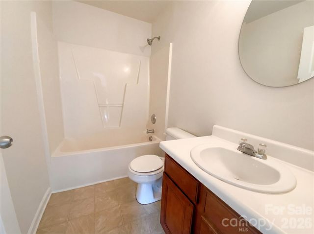 3727 Pimilico Trace Lane, Charlotte, NC 28216