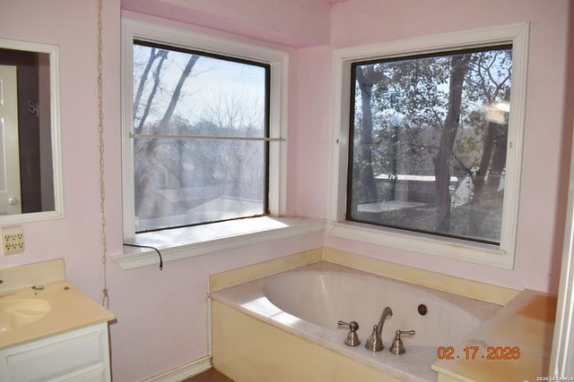 7026 Hickory Ridge, Converse, TX 78109