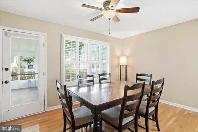96 PHOENIX LN, Falling Waters, WV 25419