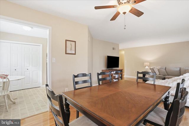 96 PHOENIX LN, Falling Waters, WV 25419