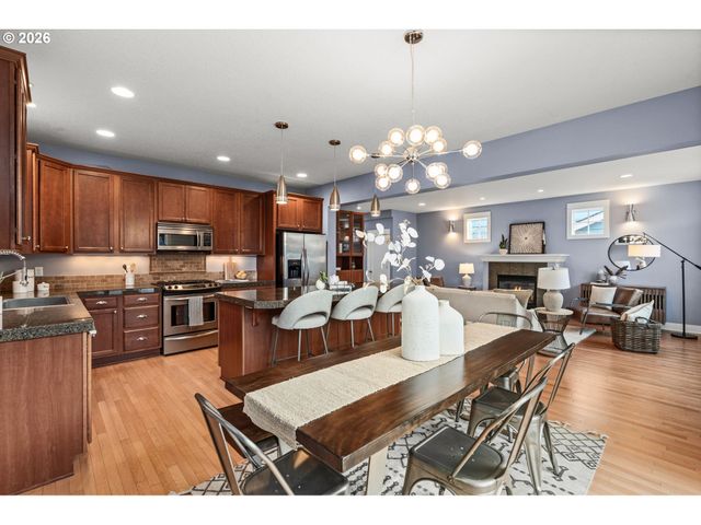 4613 Se 49TH Ave, Portland, OR 97206