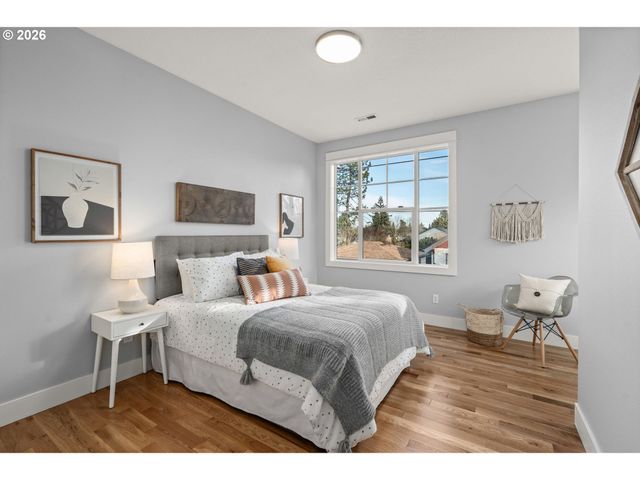 4613 Se 49TH Ave, Portland, OR 97206