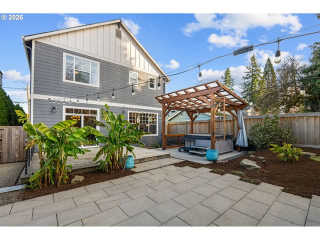 4613 Se 49TH Ave, Portland, OR 97206