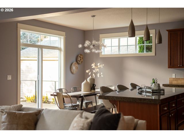 4613 Se 49TH Ave, Portland, OR 97206