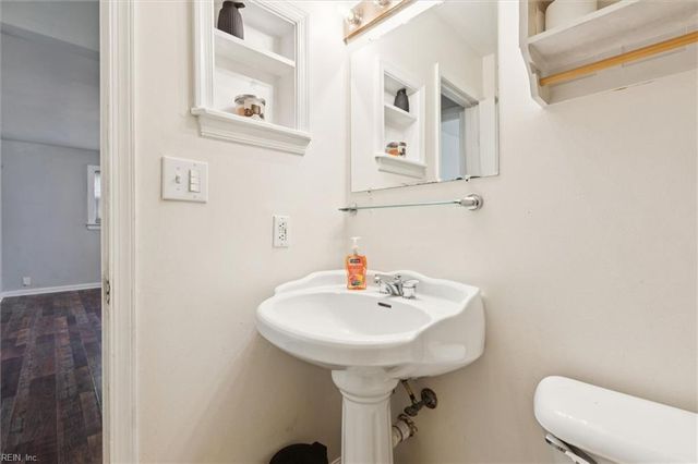 9 Maury AVE, Newport News, VA 23601