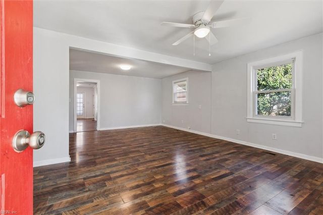 9 Maury AVE, Newport News, VA 23601