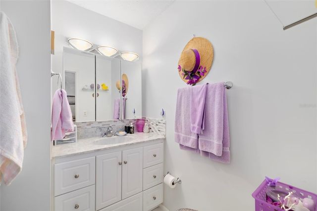 4586 MOHICAN TRAIL 147, Sarasota, FL 34233