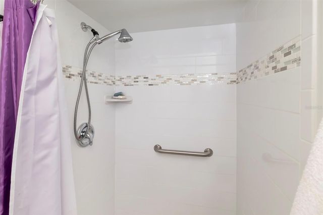 4586 MOHICAN TRAIL 147, Sarasota, FL 34233