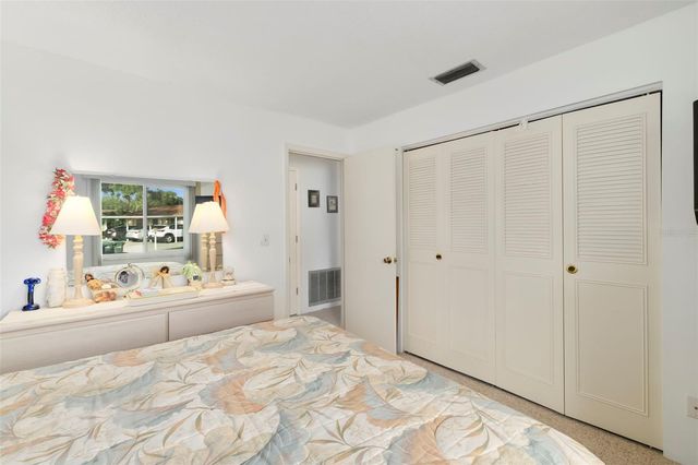 4586 MOHICAN TRAIL 147, Sarasota, FL 34233