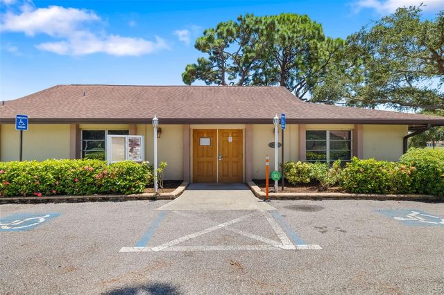 4586 MOHICAN TRAIL 147, Sarasota, FL 34233