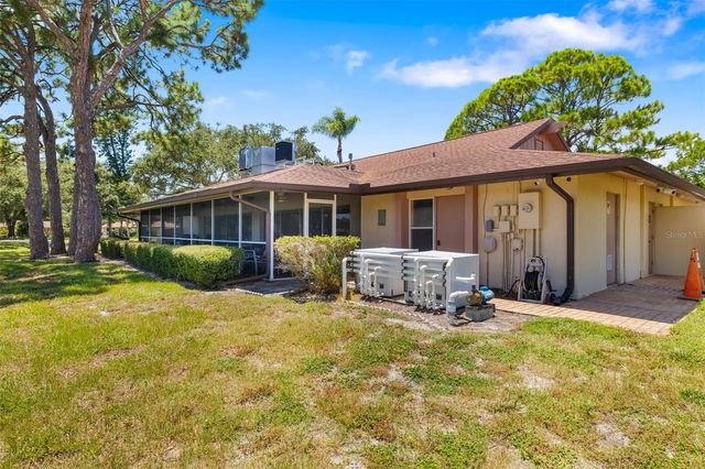 4586 MOHICAN TRAIL 147, Sarasota, FL 34233