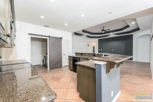 25 Hacienda Dr., Laguna Vista, TX 78578