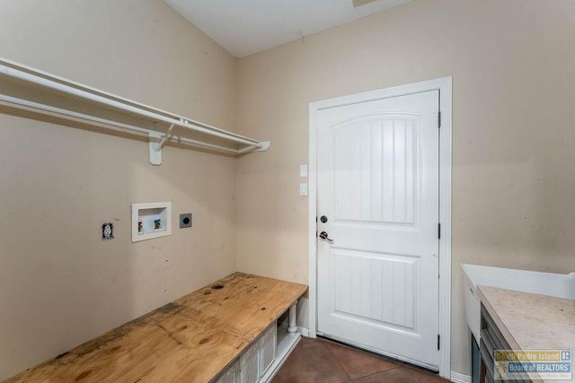 25 Hacienda Dr., Laguna Vista, TX 78578