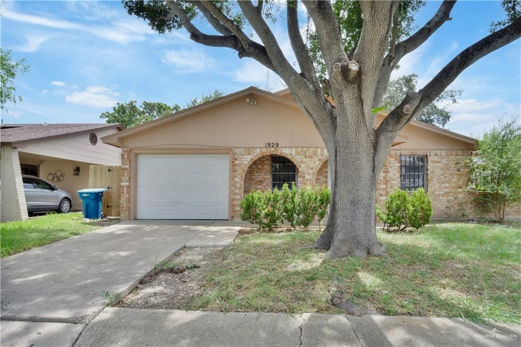1929 Heron Avenue, Mcallen, TX 78504
