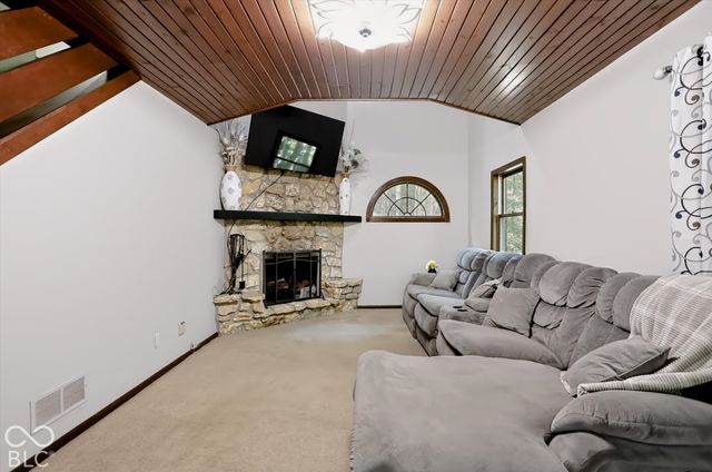 7124 E Centenary Road, Mooresville, IN 46158
