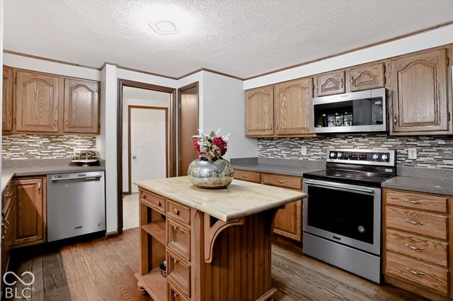 7124 E Centenary Road, Mooresville, IN 46158