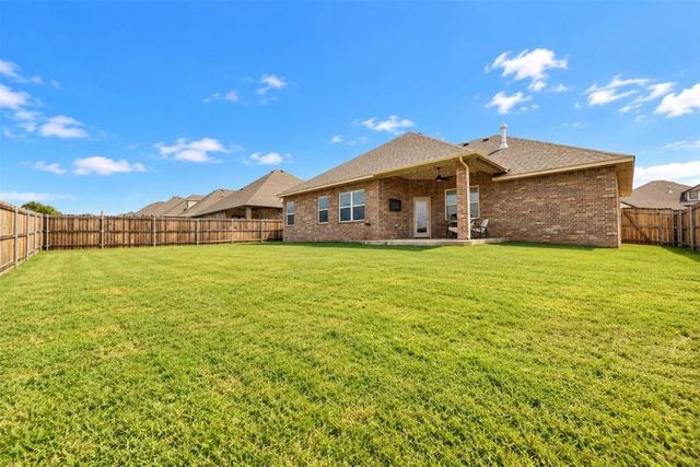 11709 NW 103rd Street, Yukon, OK 73099