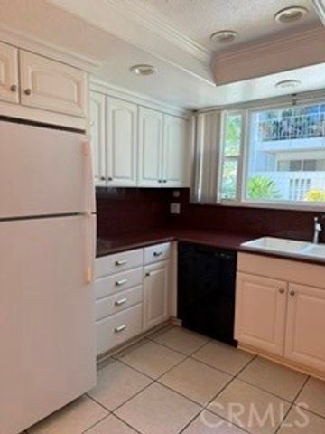 399 Avenida Castilla A, Laguna Woods, CA 92637