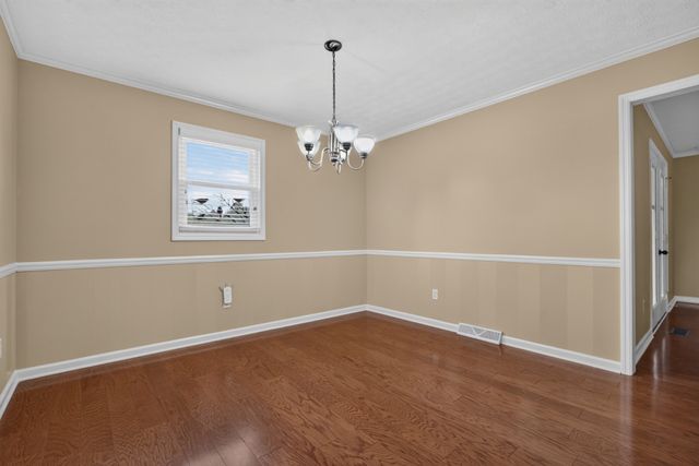 225 Westgate Dr, Baxter, TN 38544