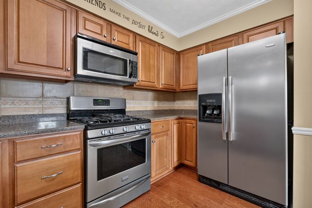 225 Westgate Dr, Baxter, TN 38544