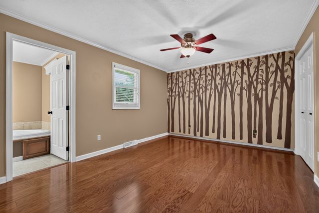 225 Westgate Dr, Baxter, TN 38544