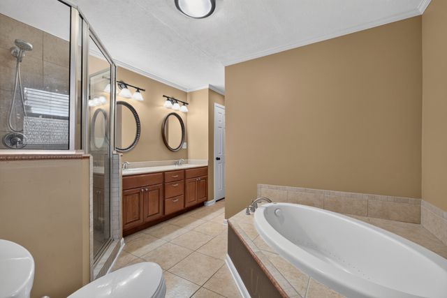 225 Westgate Dr, Baxter, TN 38544