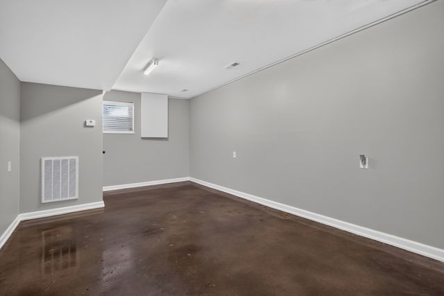 225 Westgate Dr, Baxter, TN 38544