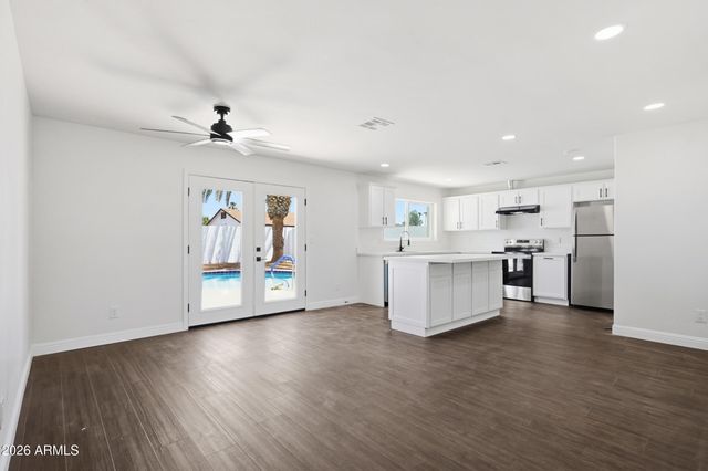 3518 E Angela Drive, Phoenix, AZ 85032