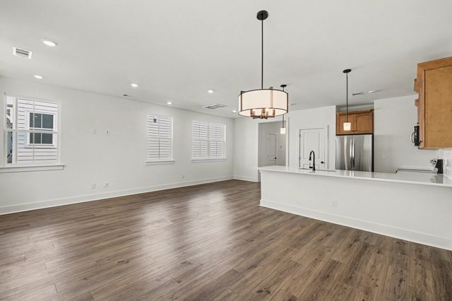 6034 Mill Tree Ct, Nashville, TN 37221