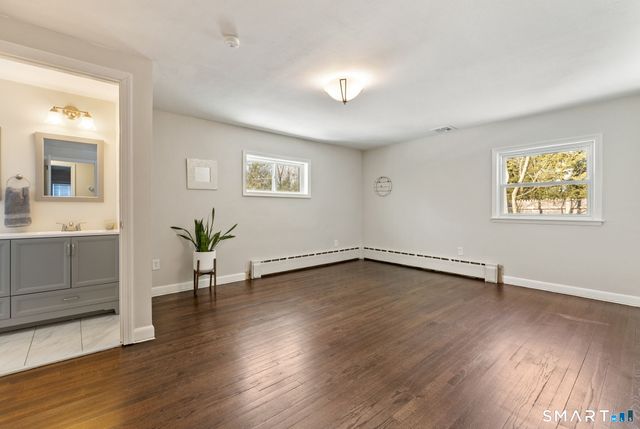 26 Forest Lane, Canton, CT 06019