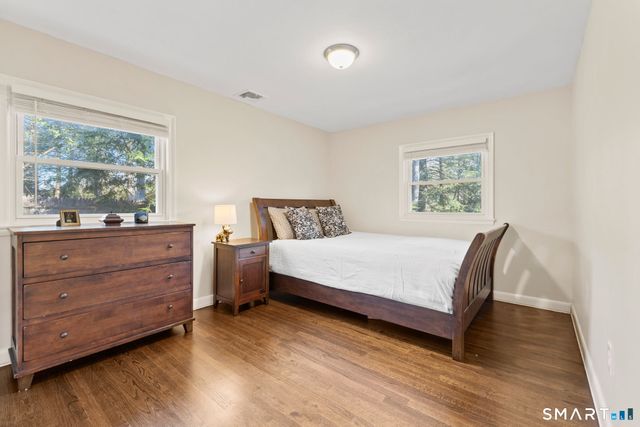 26 Forest Lane, Canton, CT 06019