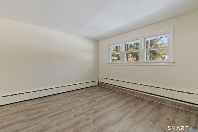 26 Forest Lane, Canton, CT 06019