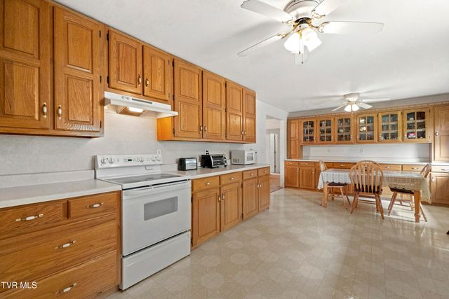 2130 Old Jonesboro Road, Chuckey, TN 37641