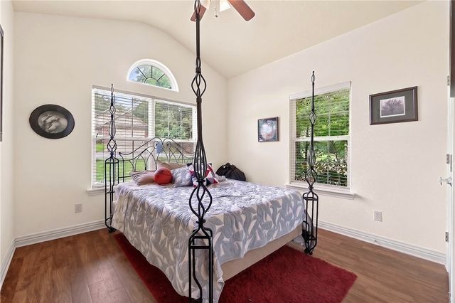 1 Webb Lane, Bella Vista, AR 72714