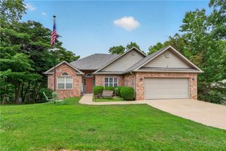 1 Webb Lane, Bella Vista, AR 72714
