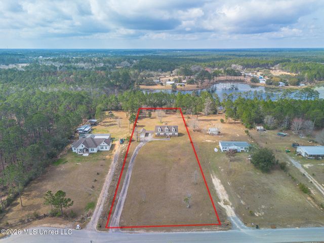 12805 Foxrun, Vancleave, MS 39565