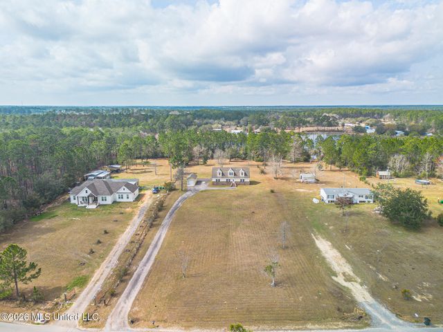 12805 Foxrun, Vancleave, MS 39565