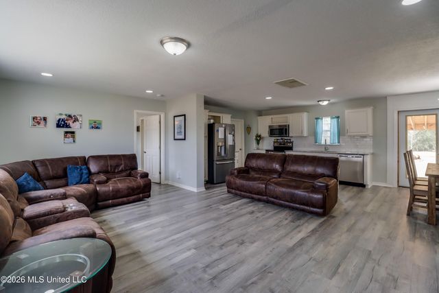 12805 Foxrun, Vancleave, MS 39565